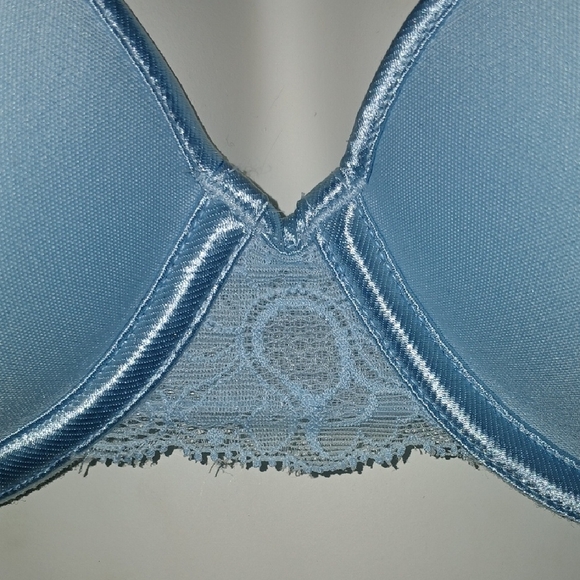 Victoria's Secret Light Blue Women's Underwire Bra Feminine Casual Comfy - Picture 7 of 16